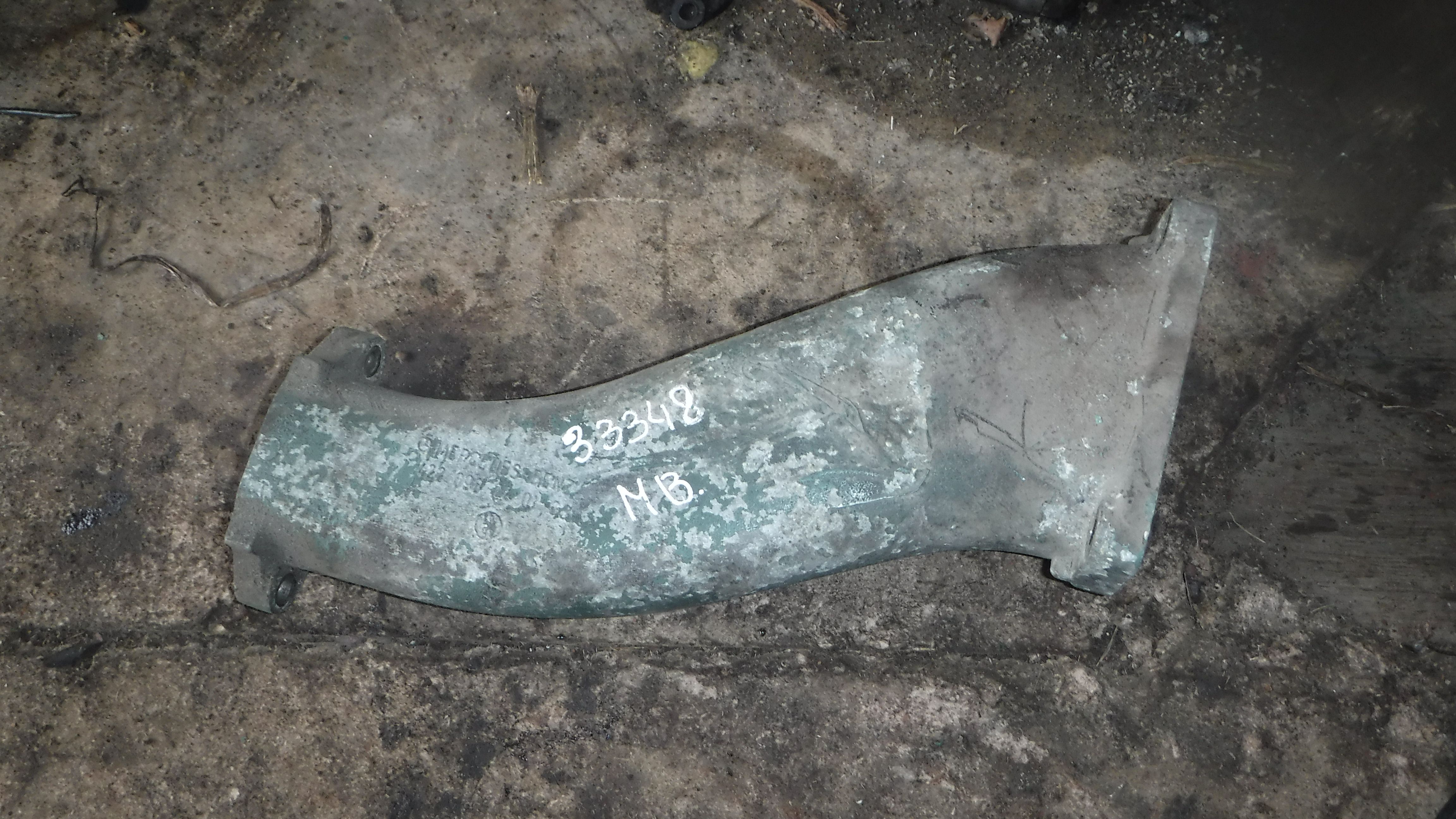 Патрубок интеркулера Мерседес OM422 4220982401 Старички 1989-1998